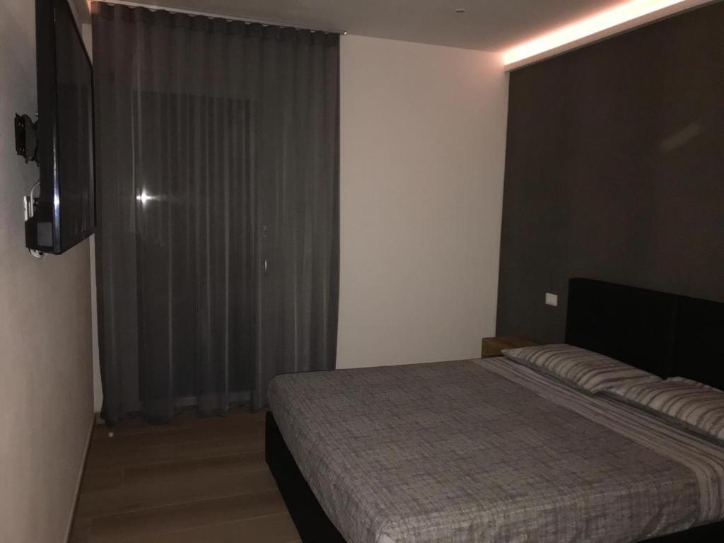 Dimora Aurora Hotel ปาสเตร็งโก ภายนอก รูปภาพ