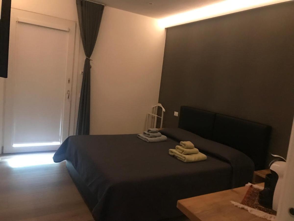 Dimora Aurora Hotel ปาสเตร็งโก ภายนอก รูปภาพ